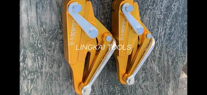 ٹرانسمیشن لائن سٹرنگنگ ٹولز Clamps SKL-50A کے ساتھ آتے ہیں۔